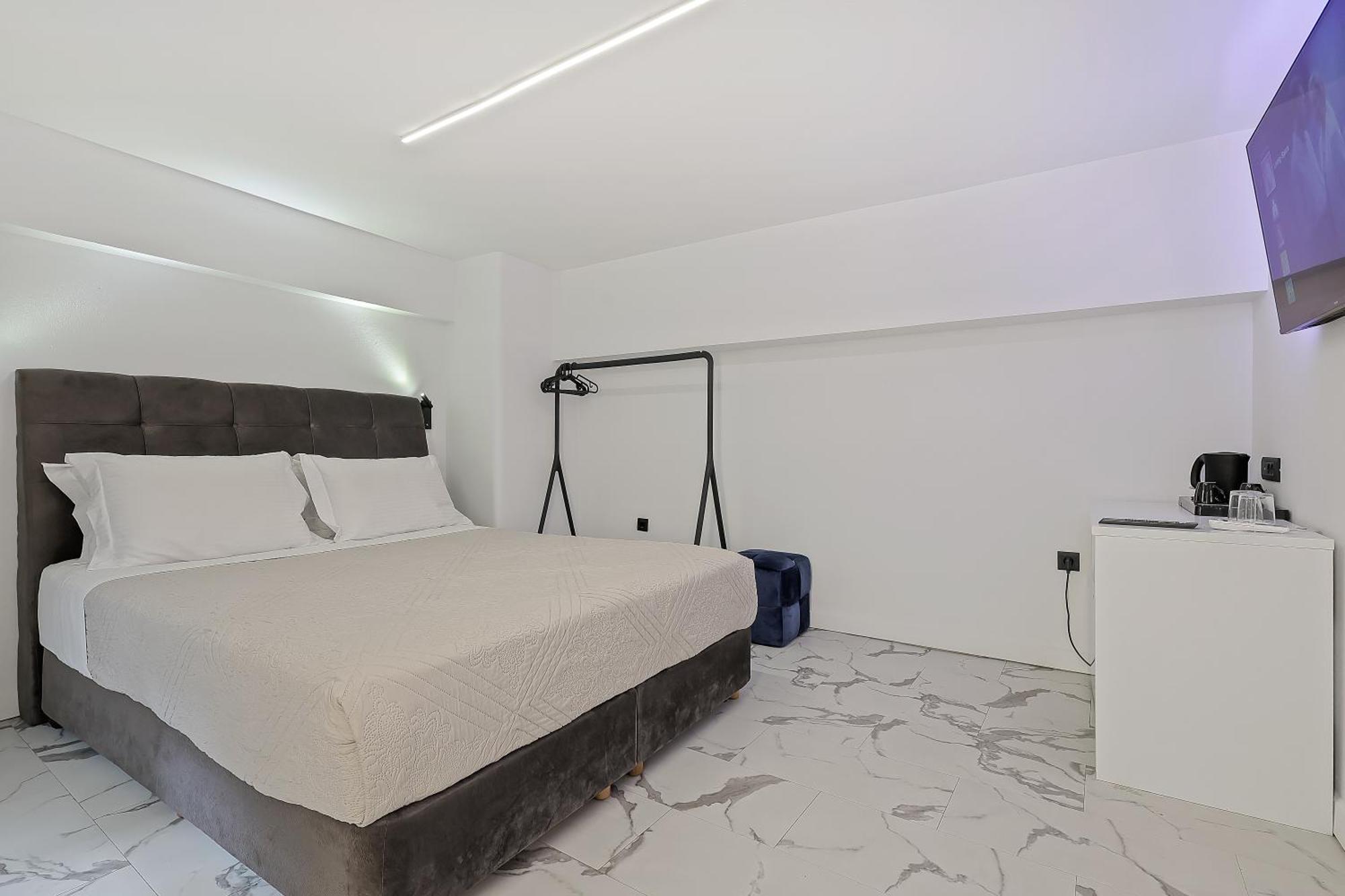 Your Cube Place At Ermou - Plaka Atenas Exterior foto